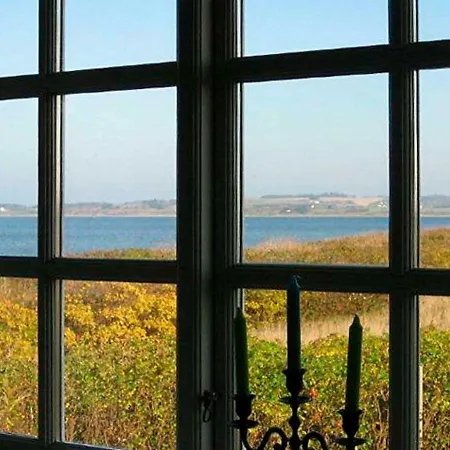 Two-bedroom Holiday In Roslev 3 *